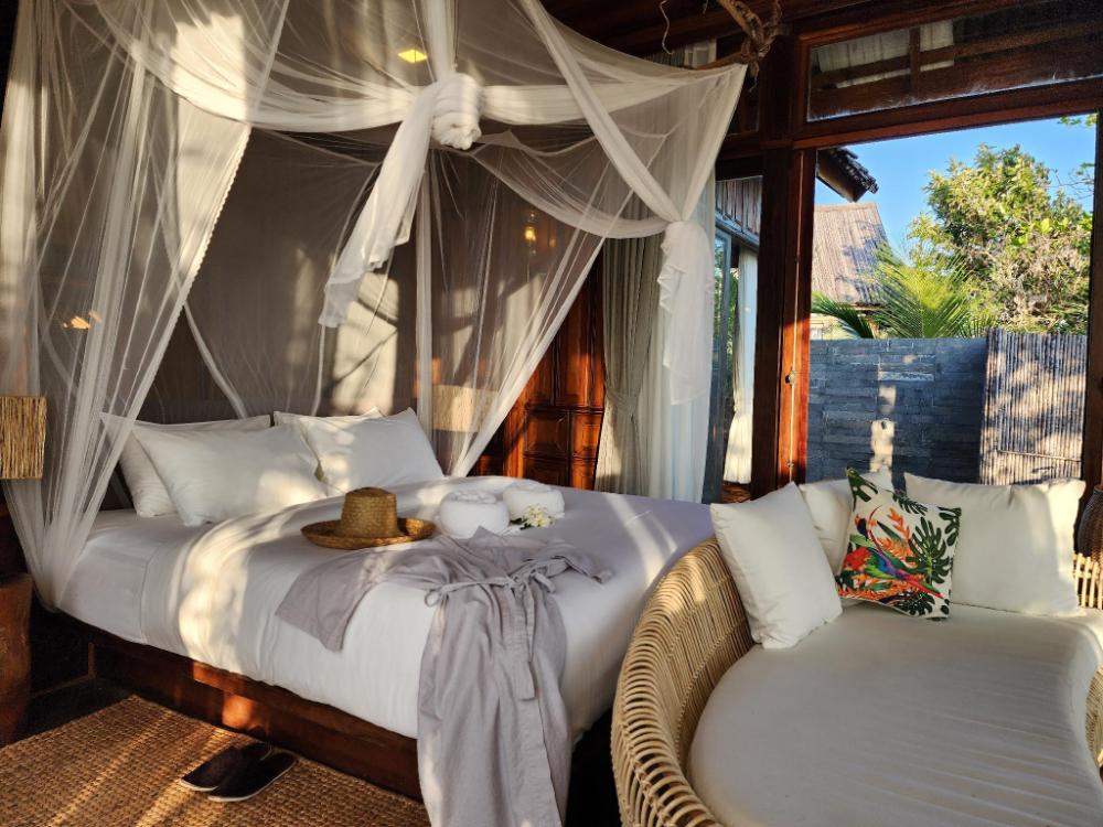 full moon island resort