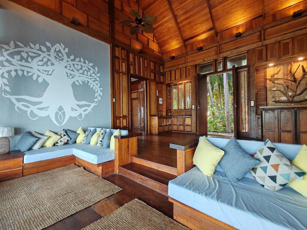 full moon island resort