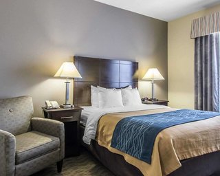 Comfort Inn & Suites Oklahoma City West - I-40,Oklahoma City>>Oklahoma,3 star