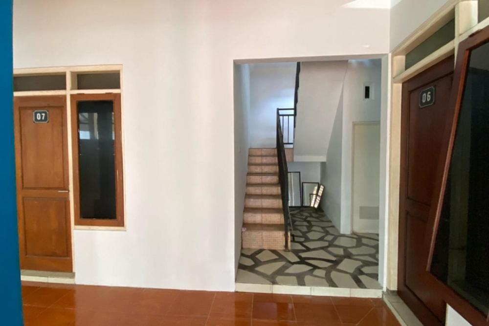 spot on 93832 lies kostel syariah