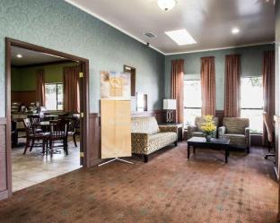 Quality Inn Near Blue Spring,Lake Helen>>Deland,3 star
