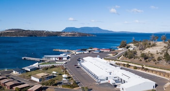 Eastcoaster Tasmania,Hobart>>East Coast Tasmania,4 star