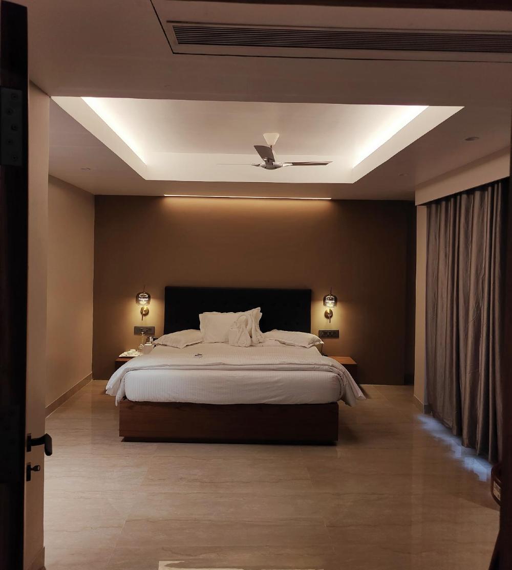 sakthi holidays inn