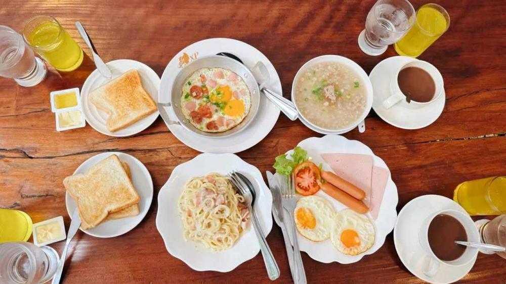 inthada at mae kampong