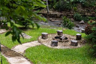 inthada at mae kampong