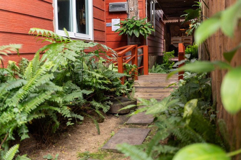 monruamsuk homestay cafe and bistro