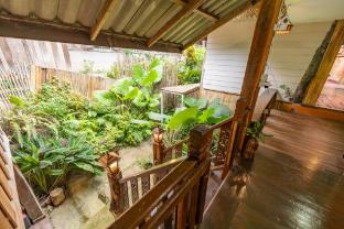 monruamsuk homestay cafe and bistro