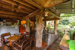 monruamsuk homestay cafe and bistro