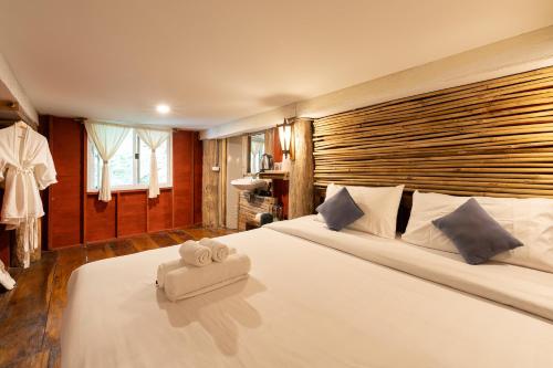 monruamsuk homestay cafe and bistro