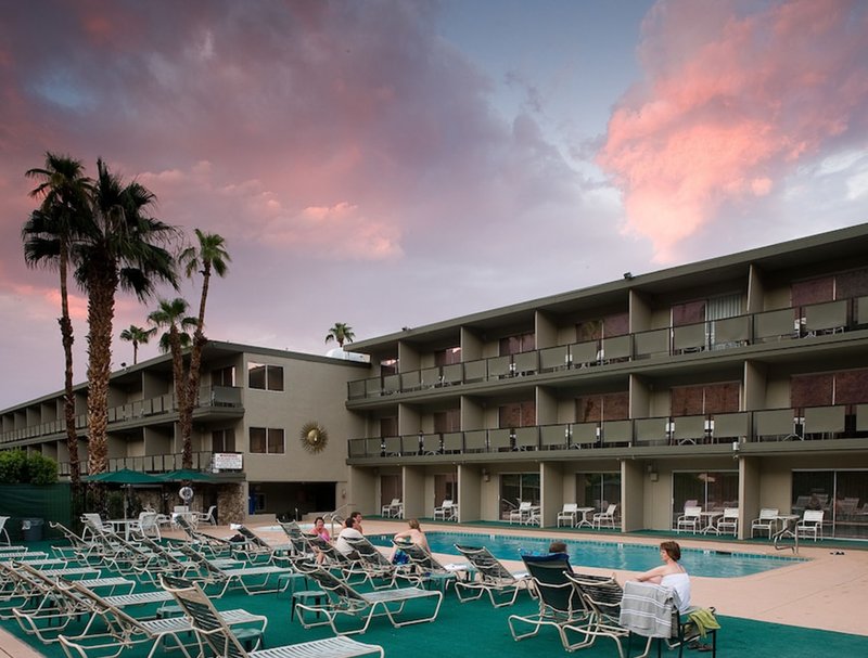 royal sun palm springs