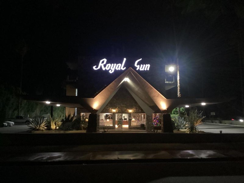 royal sun palm springs