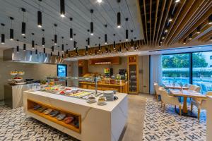 anemi hotel and suites