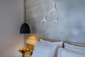 anemi hotel and suites