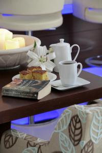 anemi hotel and suites