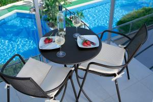 anemi hotel and suites