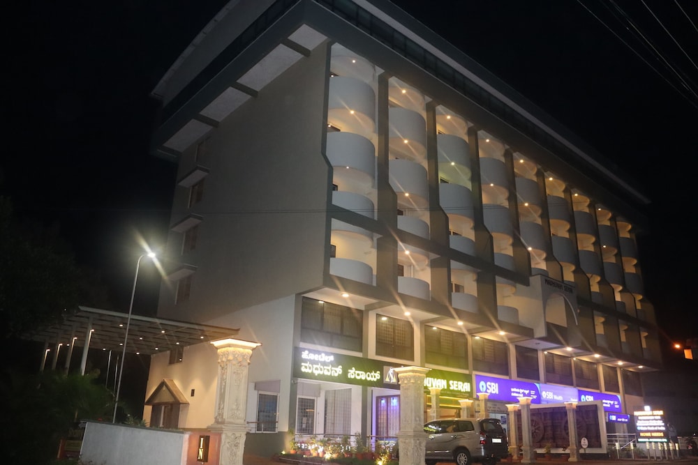 hotel madhuvan serai