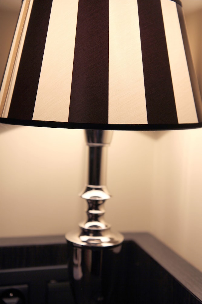 hotel le montmartre saint pierre