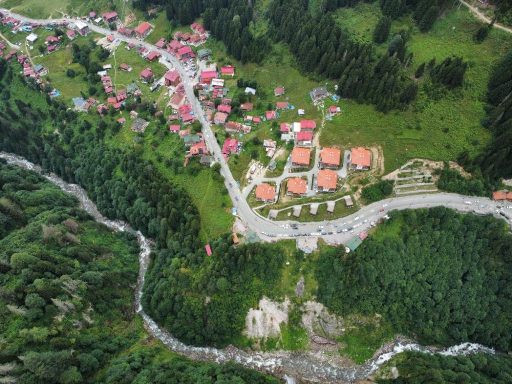 ayder altiparmak suit