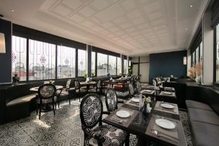 hotel chateau de hanoi