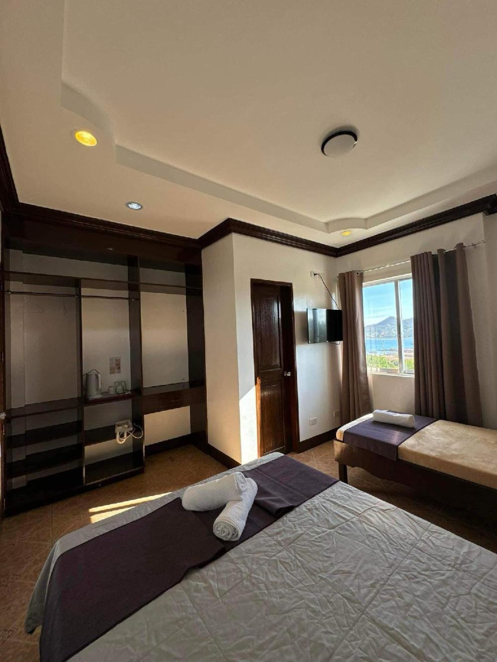 oceana bay coron