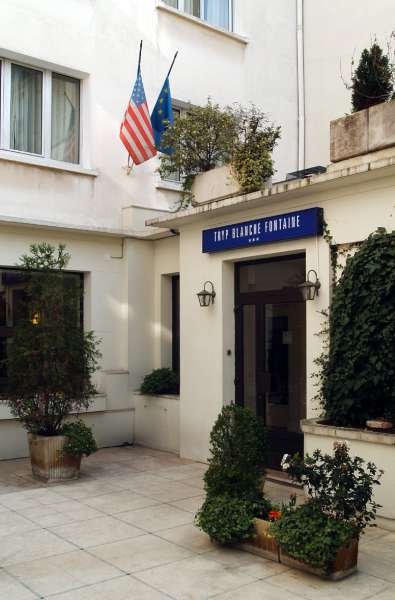 timhotel opera blanche fontaine