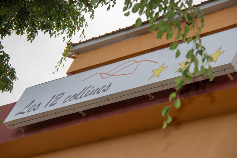 hotel les 12 collines