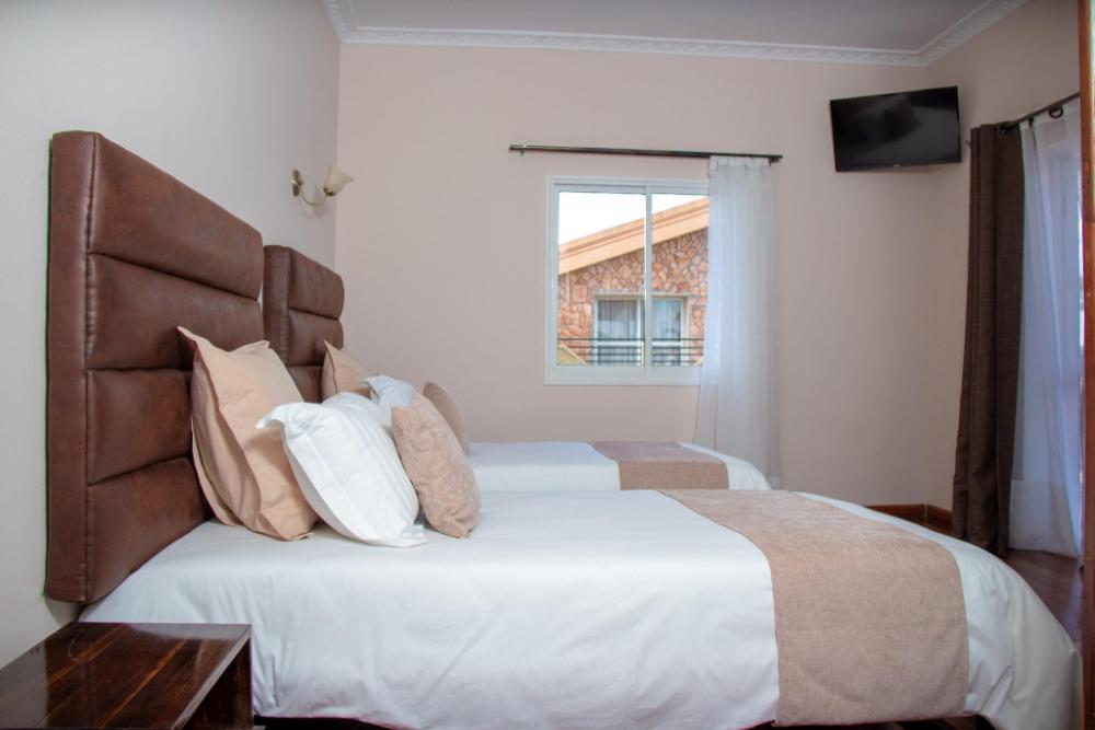 hotel les 12 collines