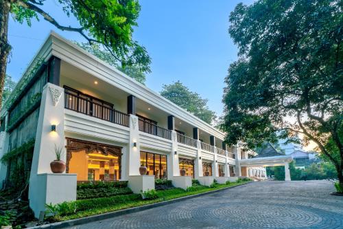 the omala resort tretes