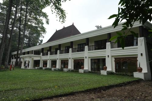the omala resort tretes