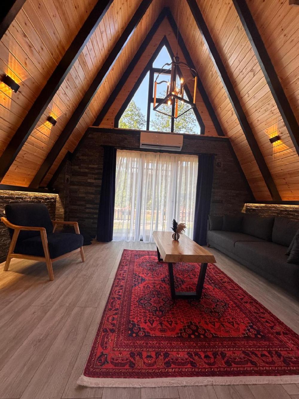 lettasi bungalov