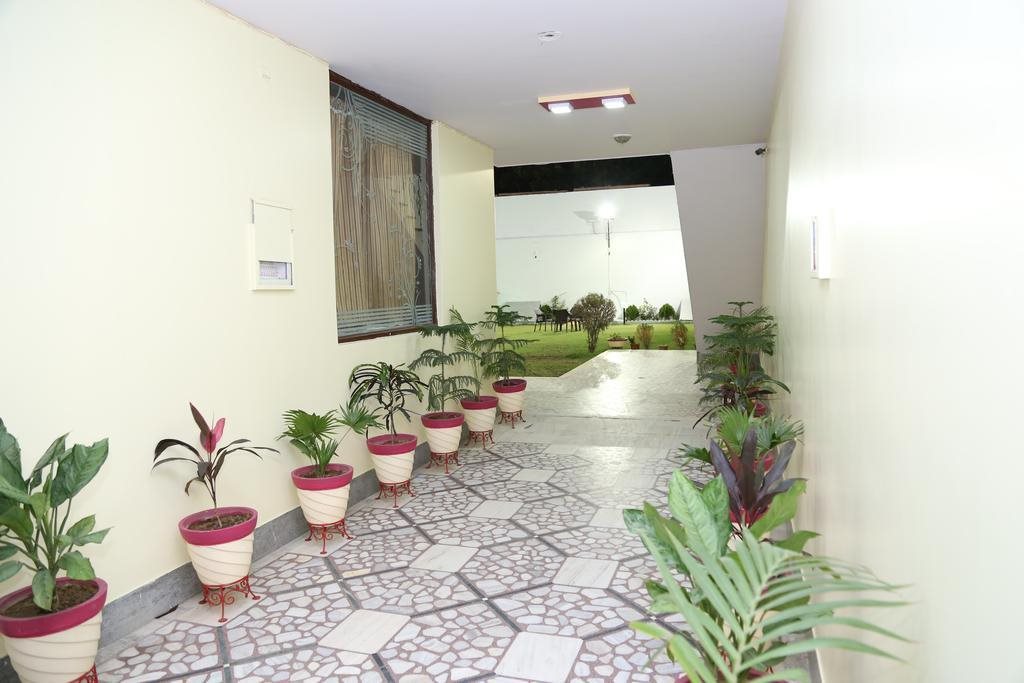 hotel shagun palace