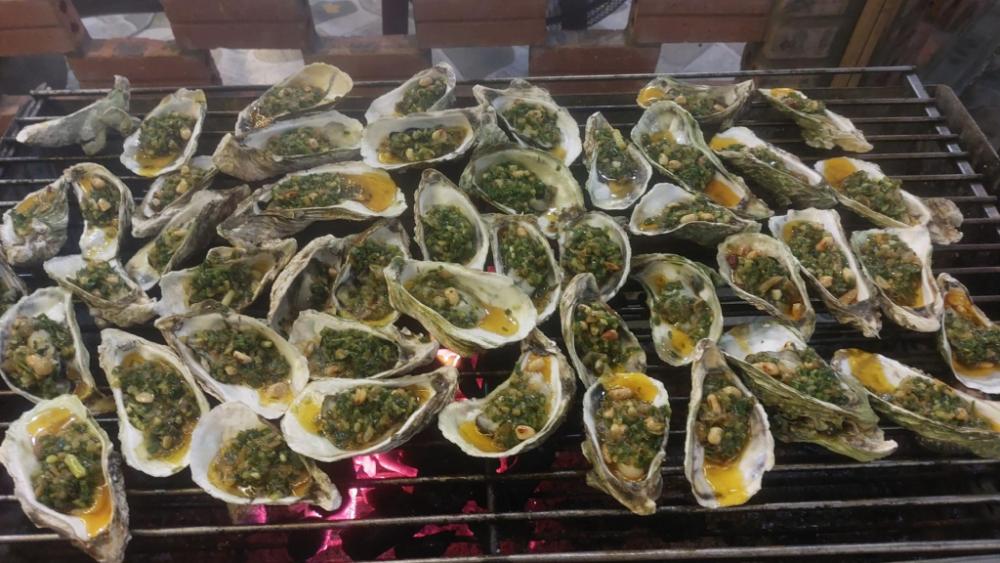 thanh trung van chay hotel