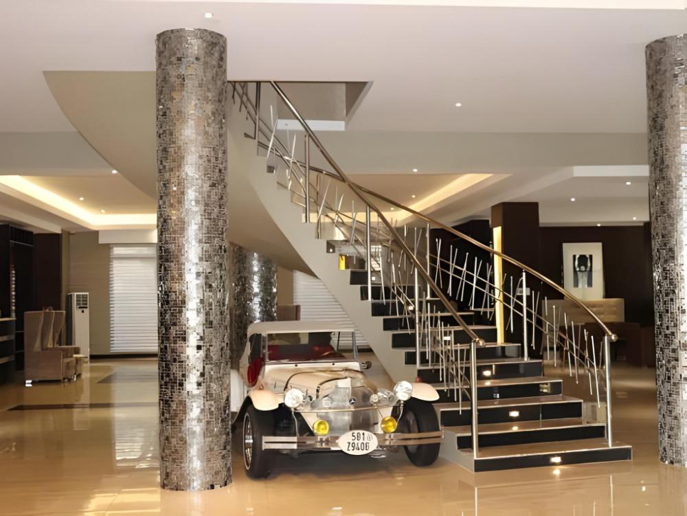 bon hotel smith city awka