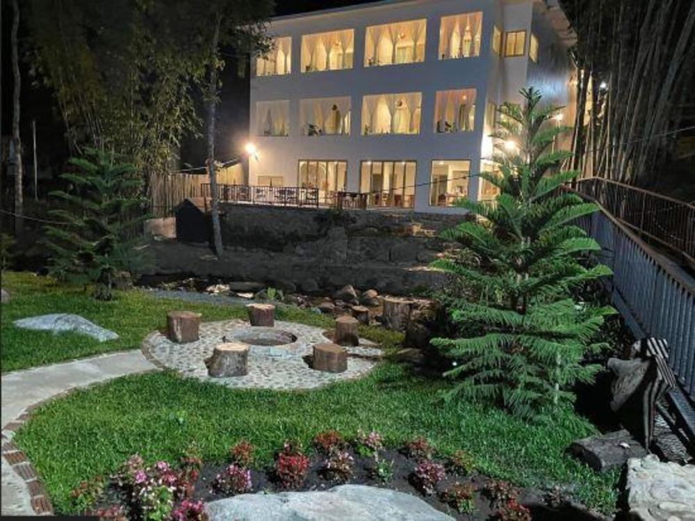 vincent resort hotel