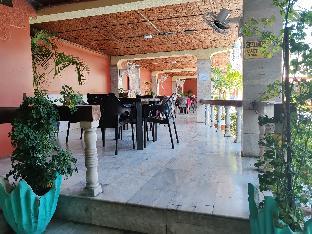 vincent resort hotel