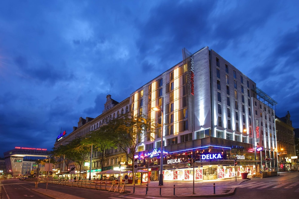 intercityhotel wien