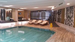 napa mermaid hotel and suites