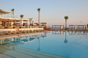 napa mermaid hotel and suites