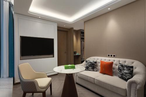 wingate by wyndham urumqi railway station