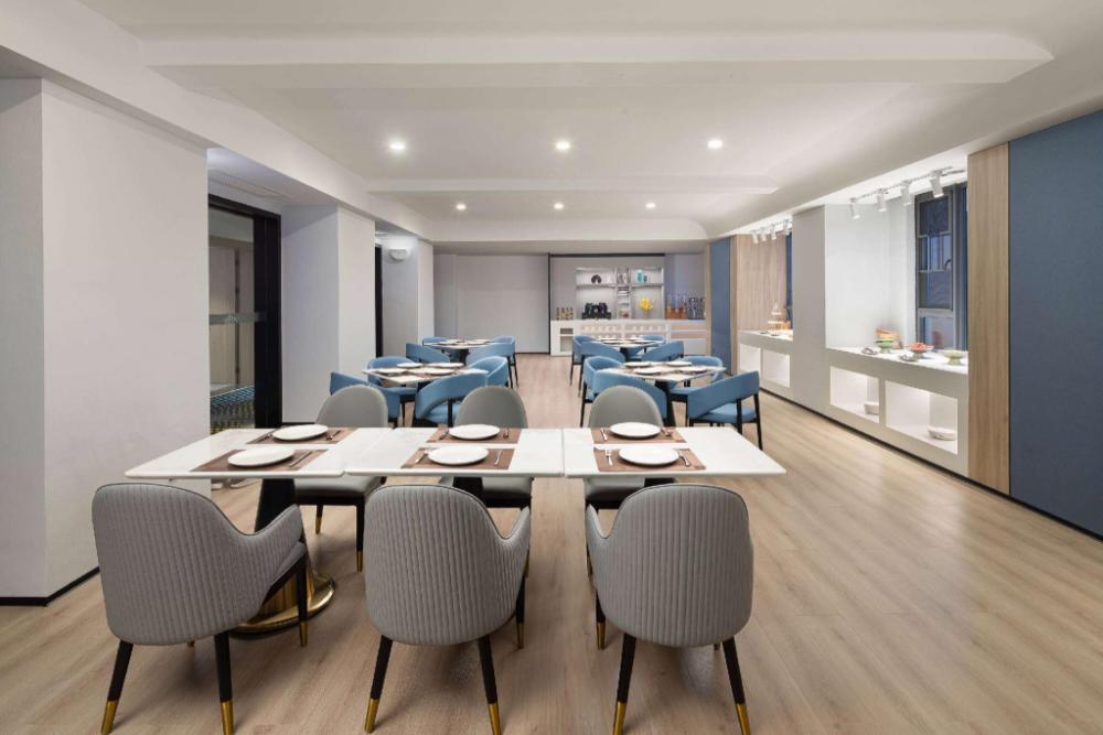 microtel by wyndham changsha south railway station