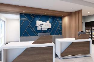 holiday inn express savannah gateway