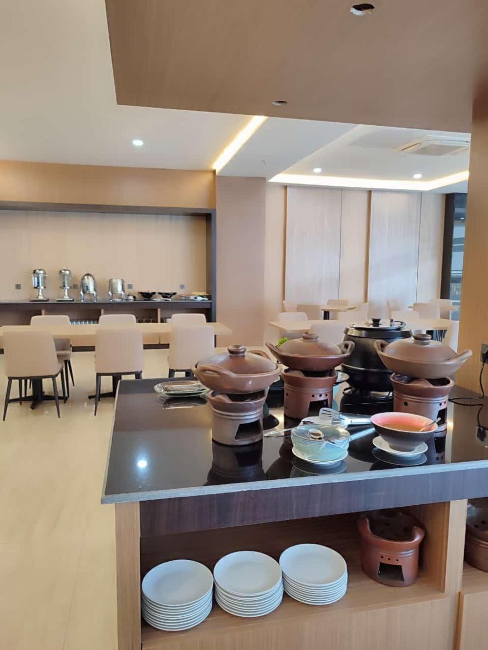 grand cahaya hotel pangandaran