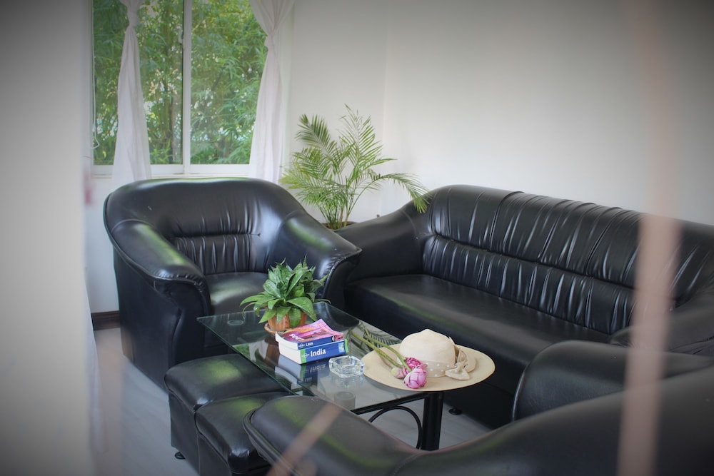 villa um theara siem reap