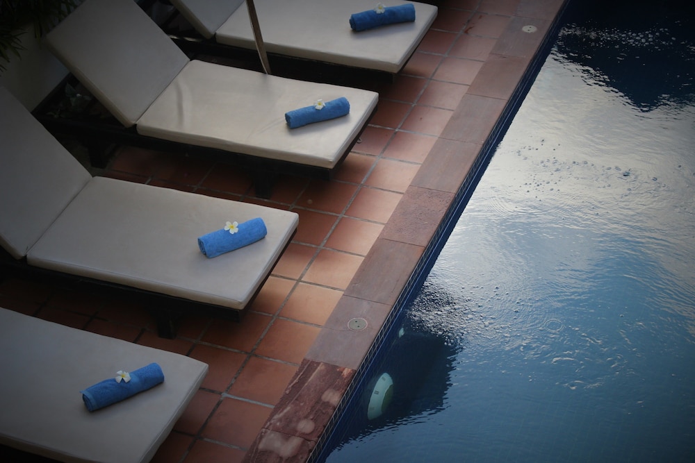 villa um theara siem reap