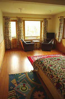 hotel himalaya house