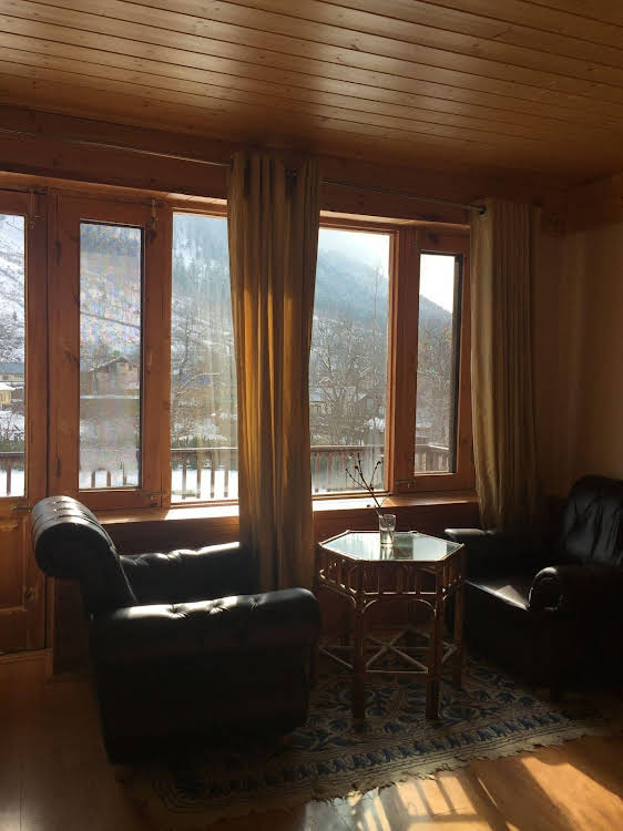 hotel himalaya house