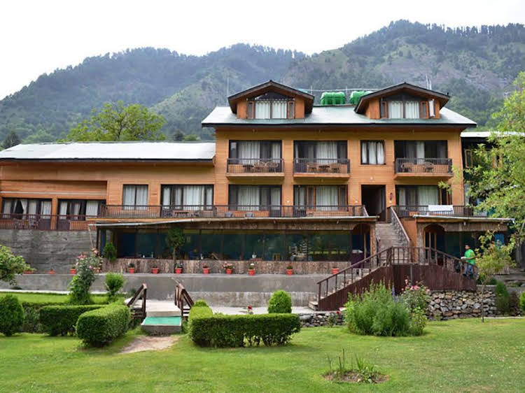 hotel himalaya house