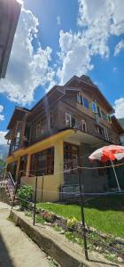 hotel himalaya house