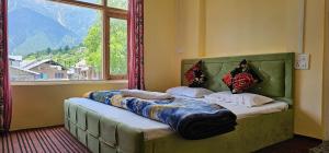 hotel himalaya house