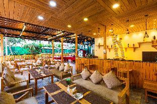 hotel harmony and little bites bistro